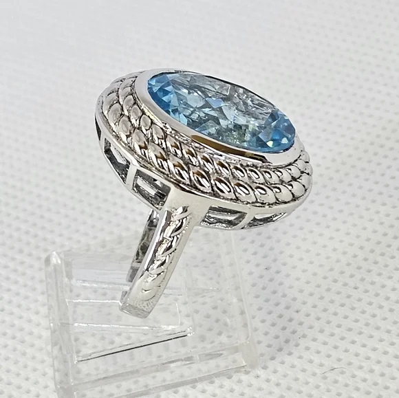Genuine Swiss Blue Topaz Ring Sterling Silver Size 7.5! - Picture 11 of 13
